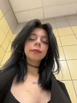 LishuMeow - try fingering pussy to get SQUIRT