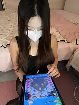 _xiaoxinxin_ - 脱内裤揉小穴2分钟