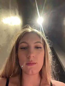 JessiTous - make my big ass red)