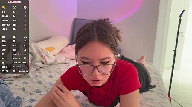 Wow_Akemi - show what's under your skirt💕