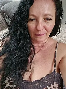 Angelicalov - Be my naughty King and make me squirt!💦