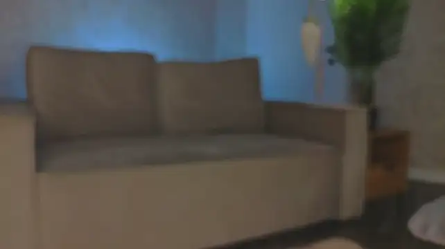 Sofi_Conner - add some oil on my bum