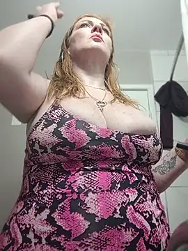 Nakedgarbageperson - Walk boulder hwy topless for 3 minutes