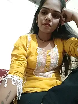Kamini_hat