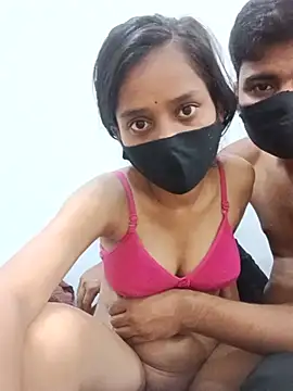 Lovely_Hot_Couple - Blowjob Nude 5 mins