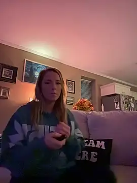 Prettymouthpeach - Get naked