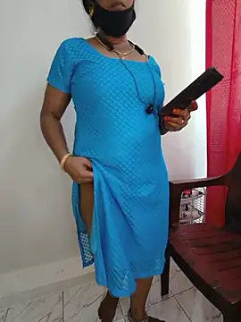tamil_sarah