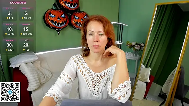 LeticiaRomano - seduce with your bare backseduce with yo