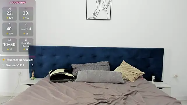 AmiellaRose - titty show veryy close up