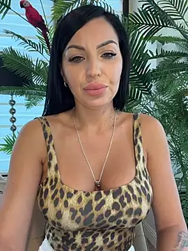 ReynaMorel - Tease naked boobies