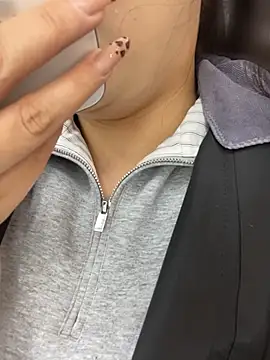 Luna-girl - 众筹染头发，理发师站身后偷偷刺激