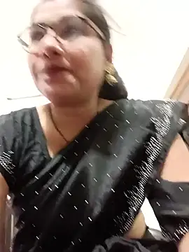 Heyy_Anshi - Show Pussy With Fingringss