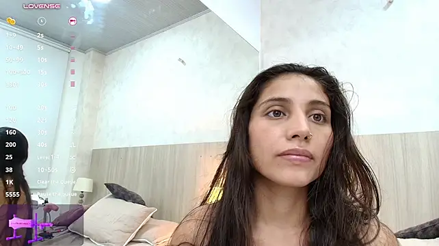 Sara_melo1 - naked aseite show