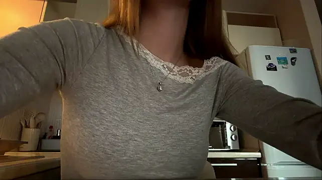 ShelbaMitsuda - Tease with my top… and fix it slowly