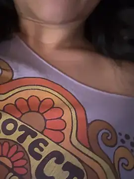 Babygirlesme - Use my tip menu, or chat with me!😘
