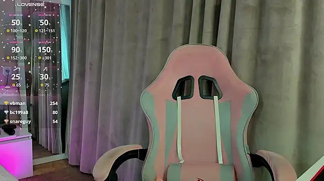 KristinaMay - Flash pussy