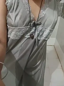 Mayuri_singh - 2 fingers
