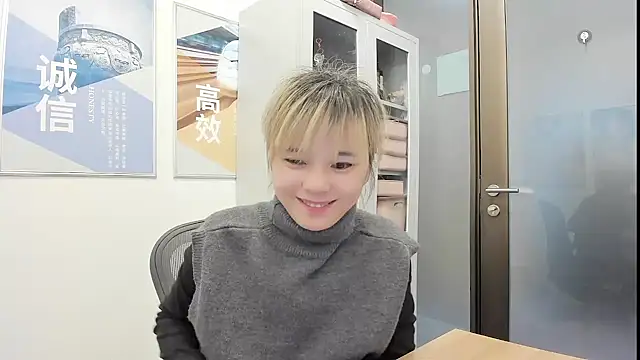 KKMM168 - 完成目标上空打电话，不完成目标不下播