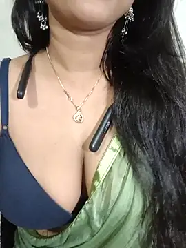 Miss_alina07 - Pussy show on 10 mint
