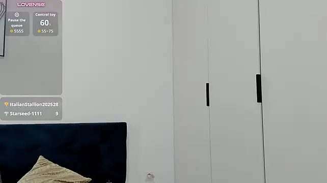 AmiellaRose - titty show veryy close up