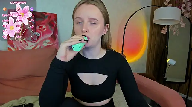 Rina_Panic - show ass