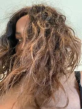 Lanteycourtney - naked tease