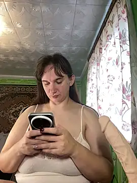 HarychaLysichka - Suck your tits