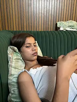 Sexy_myraaaa - Pussy show🥵
