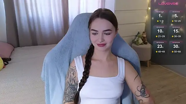 Kate_leoo - shake ass