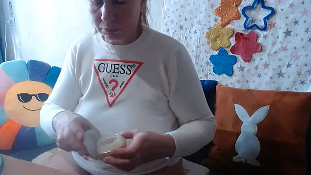 QueenLana - Topless..