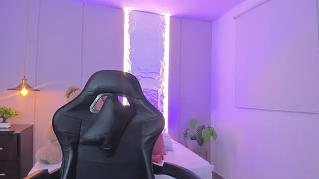 Isabella_florez - Plug in my asshole Rose