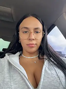 Bunny_Lush - SQUIRT (any 50tk receive a GIFT)