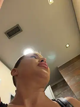 Beautydiamond - Spread ass and touch ashole in KFC