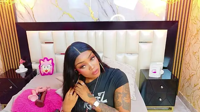 SalomeRestrepo - Deepthroat my dildo 👄🍆