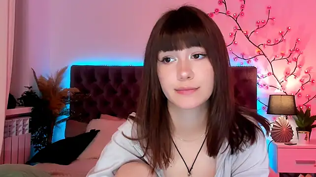 MilanaHotts - Make me squirt )