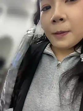 Luna-girl - 众筹染头发，理发师站身后偷偷刺激