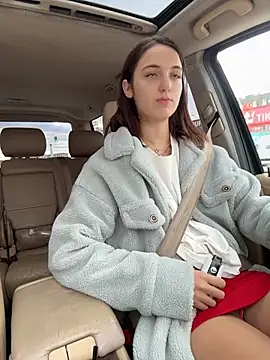 DollyTall - SPREAD MY PUSSY OPEN WIDE AND SHOW CLOSE