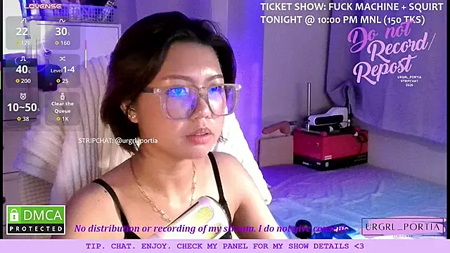 Urgrl_portia - Fuck dildo + wand for 3 mins