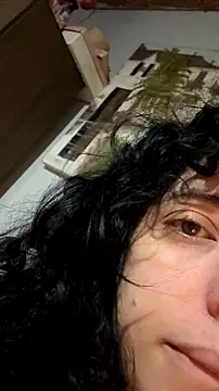 Flora-latin-girl - Orgasmo