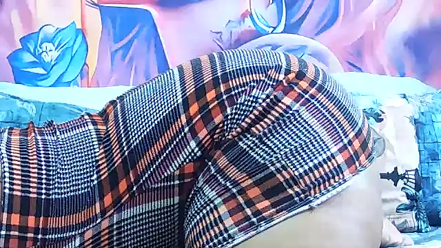 CurvyAssXxX21 - let us be naughty together
