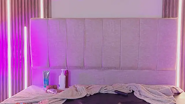 Zoe_444 - Fuking me hard