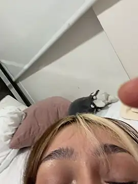 Daniela_ruizz - Squirt + creamy in pussy