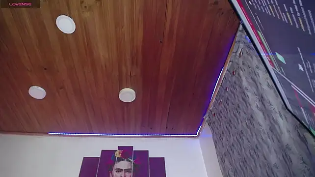 Nat_evans8 - 🔥Show our tight asses👀twerking