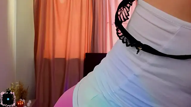 GirlMathExpert - Teasing you with my sweet ass