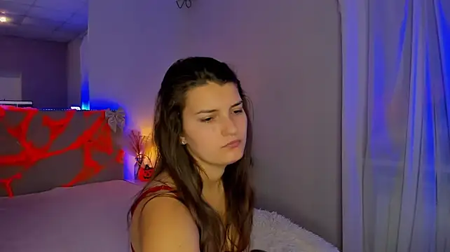 Laura_Leee - Vacation Support
