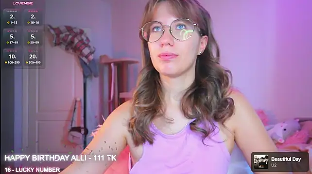 Ms_allison_w - naked doggy and spank ass