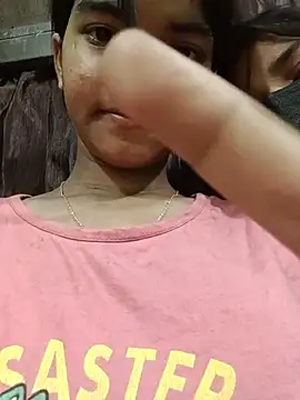 Queen_queen - Boobs show