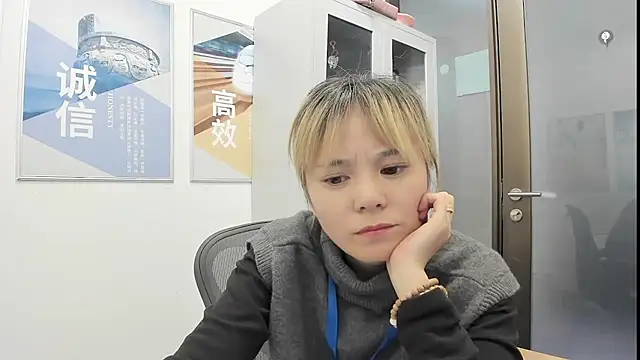 KKMM168 - 完成目标上空打电话，不完成目标不下播