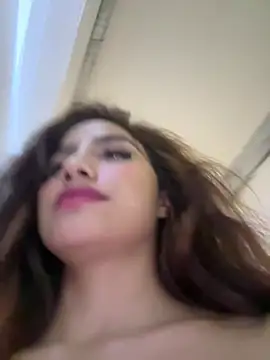 Naomiii__ - Hard fingers in ass 🥵🥵🥵💦