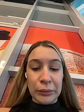SashaCatt - Masturbation+one finger in pussy💋